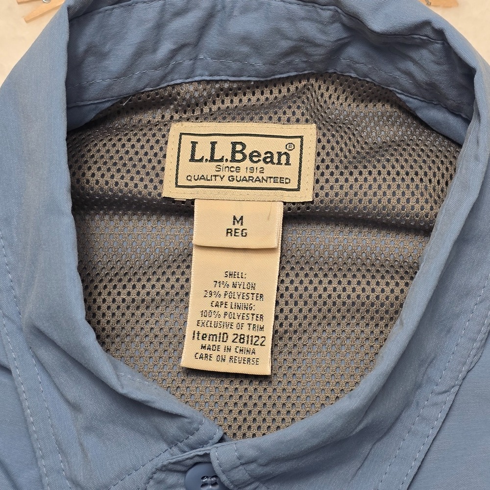 LL Bean Shirt Mens Size M Blue Long Sleeve Button Up Outdoors Hiking Fishing - Picture 8 of 16
